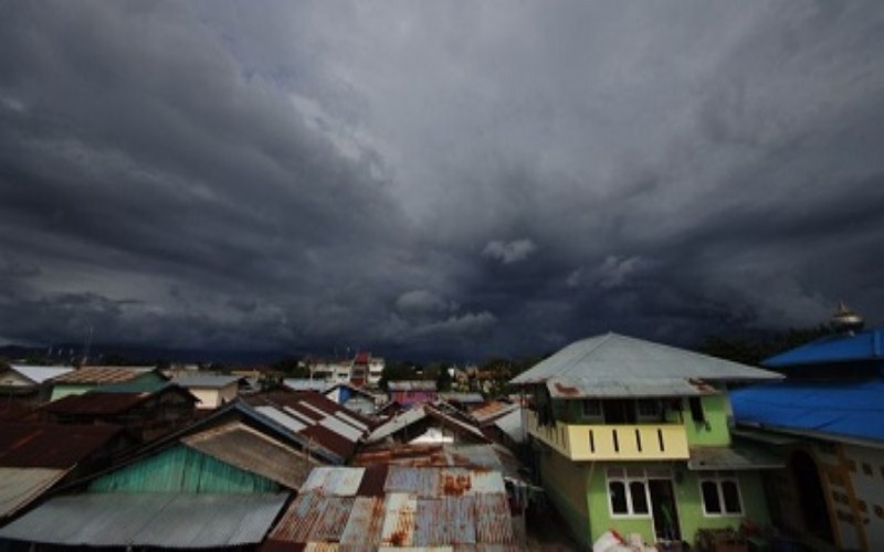 Prakiraan Cuaca Sumsel: Waspada Hujan Lebat di Palembang dan Sekitarnya 