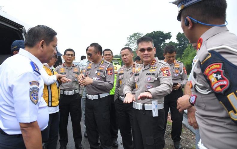  Cek Jalur Mudik Lebaran, Kakorlantas Polri Temukan Jalan Berlubang di Tol Pejagan-Pemalang