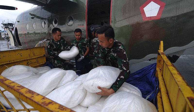 307 Kali Modifikasi Cuaca Digelar Atasi Karhutla-Polusi Sejak April, Lebih 417 Ton Garam Ditabur