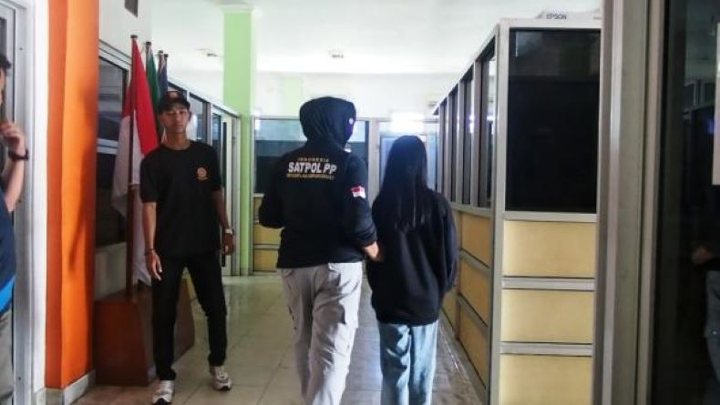 Belasan Remaja di Belitung Timur Digerebek di Kamar Hotel, Diduga Pesta Miras dan Seks Bebas 
