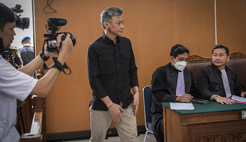 Eks Karo Paminal Hendra Kurniawan Bebas Bersyarat, Dikenakan Wajib Lapor