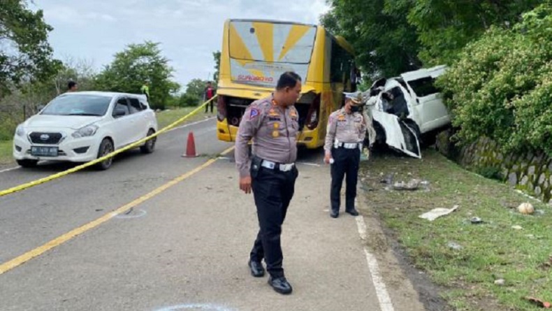Sopir Bus Surabaya Indah Serahkan Diri, Sempat Kabur usai Kecelakaan Tewaskan 6 Orang