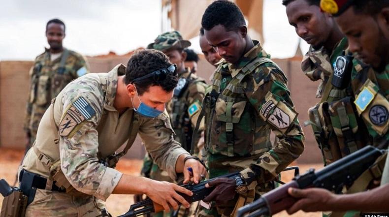 AS Tingkatkan Bantuan Militer ke Somalia, Ada 61 Ton Senjata dan Amunisi