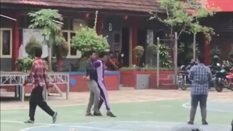 Tak Terima Ditegur, Pelajar SMK di Samarinda Ancam Guru dengan Parang