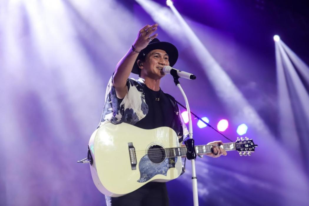 Pecah! Anji Sukses Bikin Penonton Nyanyi Bareng di Sound of Love The Festival