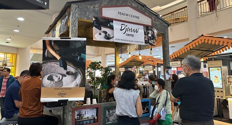 Menikmati Sajian Kopi Nusantara di Coffee & Artisans Dalam Nuansa Rumahan 