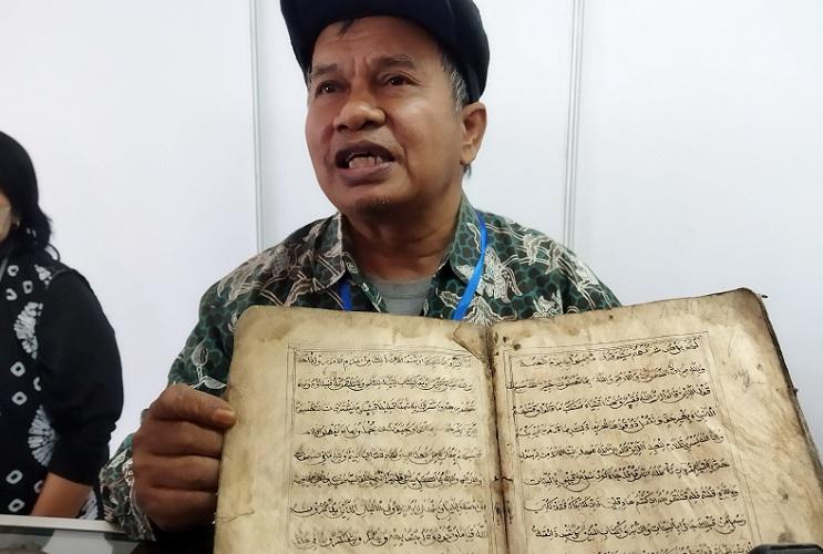 Merinding, Guru SMA di Malang Ini Koleksi Naskah Kuno Berisi Sihir dan Mantra Kutukan 