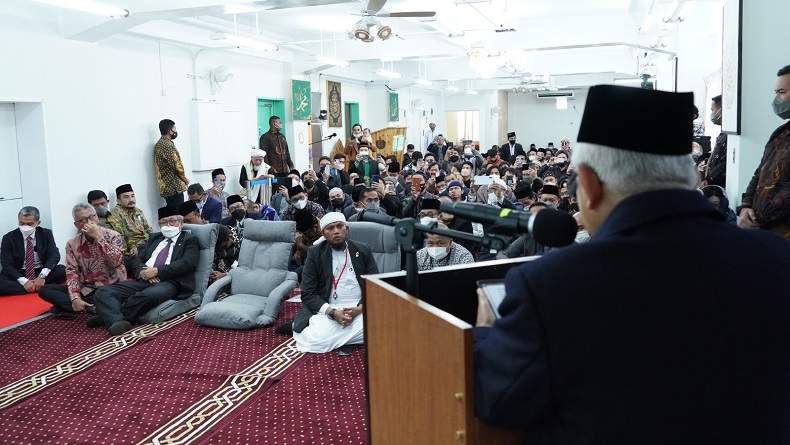 Wapres Ma'ruf Resmikan Masjid Istiqlal Osaka, Harap Bisa Tunjukkan Citra Islam yang Sejuk