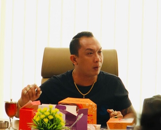 Kisah Sukses Jhon LBF, Sempat Nganggur saat Pandemi Kini Jadi Miliarder 