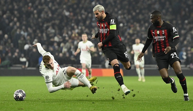 Daftar 4 Tim Lolos Perempat Final Liga Champions: AC Milan Bertahan, PSG Pulang