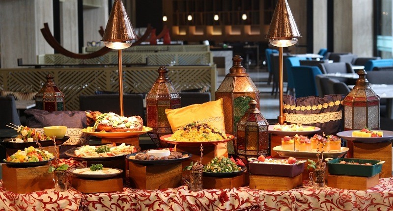 Mencicipi Hidangan Ramadan Bernuansa Arab di Sentul, Asyik Ada Arabian Delights Buffet 