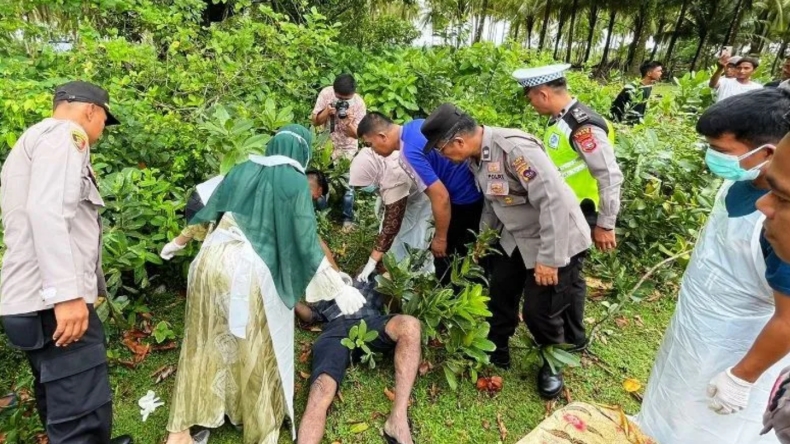 Mayat Pedagang Ikan Tengkurap di Bawah Pohon Gegerkan Warga Agam