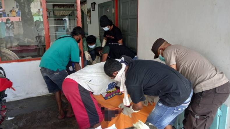 Maluku Tengah Geger, Kakek 67 Tahun Ditemukan Tewas Membusuk dalam Rumah