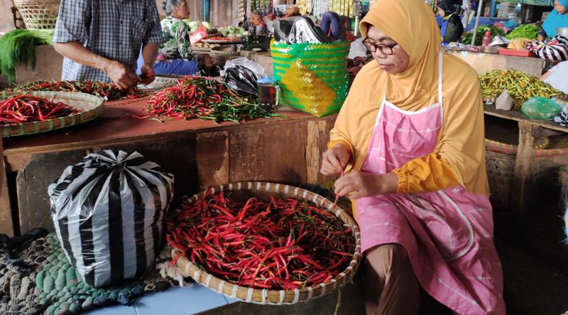 Jelang Ramadan, Harga Cabai Rawit Merah di Salatiga Rp67.500 per Kilogram