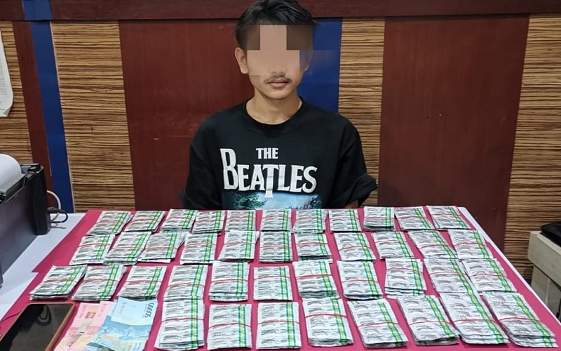 Pemuda Sukabumi Terduga Bandar Obat Terlarang Ditangkap, Polisi Sita Ribuan Butir Tramadol