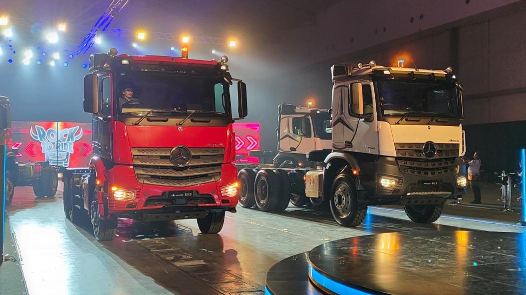 Daimler Boyong 2 Truk Mercedes-Benz Baru Berstandar Euro 5