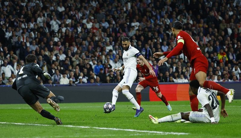 Hasil Liga Champions: Benzema Bikin Gol, Real Madrid ke 8 Besar usai Libas Liverpool