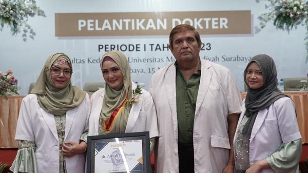 Kisah Inspiratif Satu Keluarga yang Sukses Jadi Dokter, Apa Rahasianya?