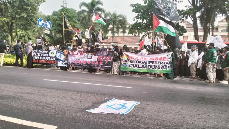 Jelang Piala Dunia U-20, Ratusan Orang di Solo Demo Tolak Timnas Israel ke Indonesia