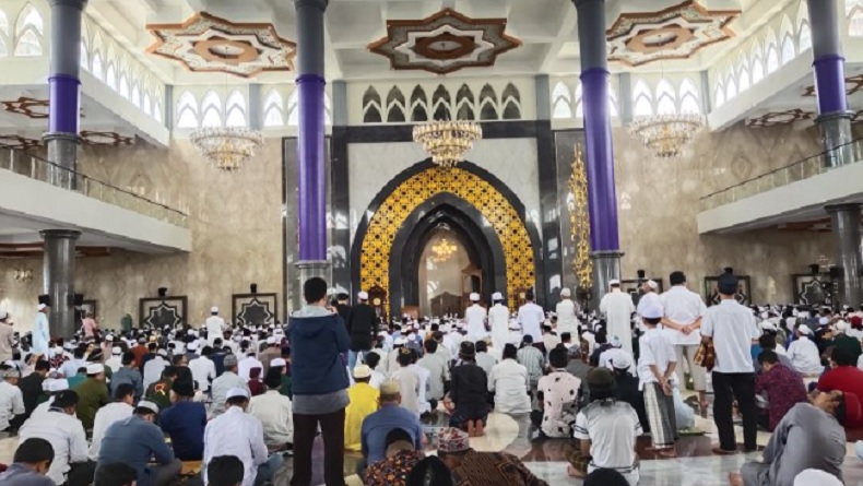 12 Tahun Dibangun, Masjid Agung Kubah Kecubung Sambut Ramadan Tahun Ini