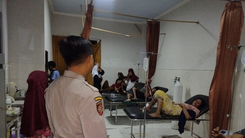 Puluhan Warga Desa di Lombok Diduga Keracunan usai Makan Nasi Bungkus Syukuran