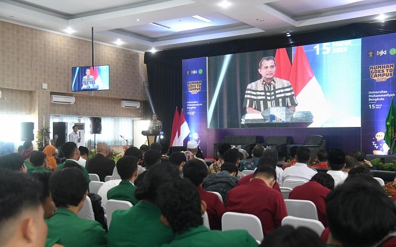Wamenkumham Terus Sosialisasikan KUHP dan RUU Paten ke Masyarakat 
