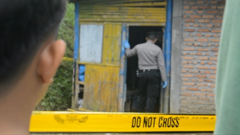 Pria  Bunuh Kekasih karena Takut Hamil Usai Berhubungan, Jasadnya Dikubur di Dapur