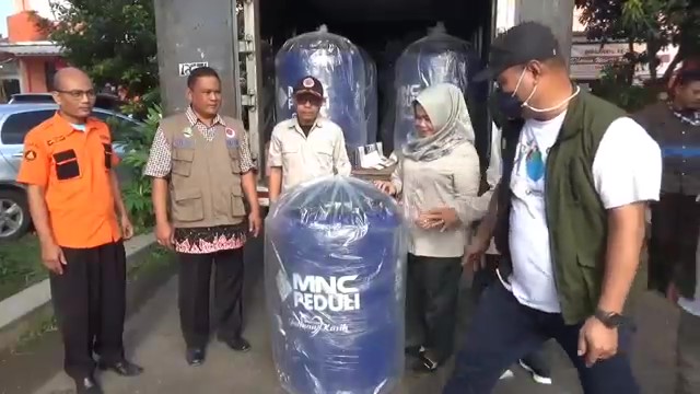 MNC Peduli Bantu Korban Gempa Cianjur, Salurkan Toren ke Lokasi Terparah