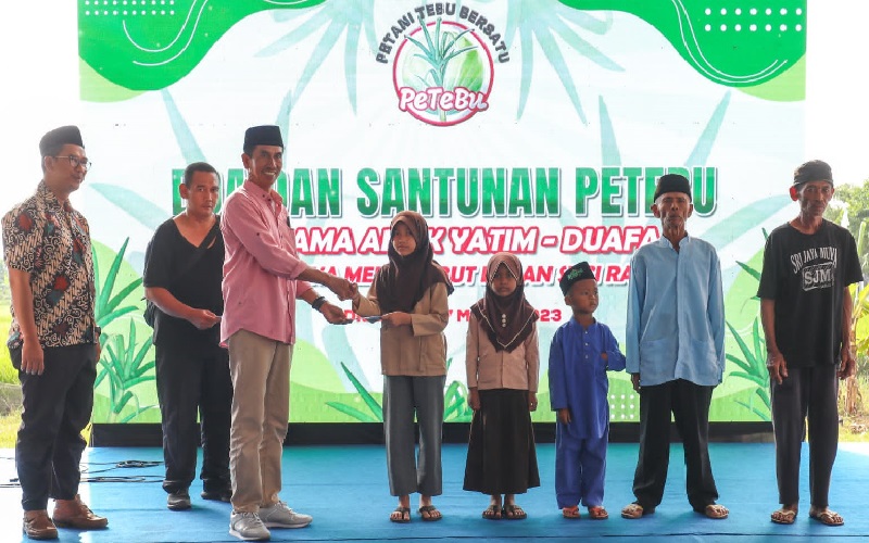 Sambut Ramadan 1444 Hijriah, Petebu Santuni Ratusan Yatim dan Duafa di Indramayu