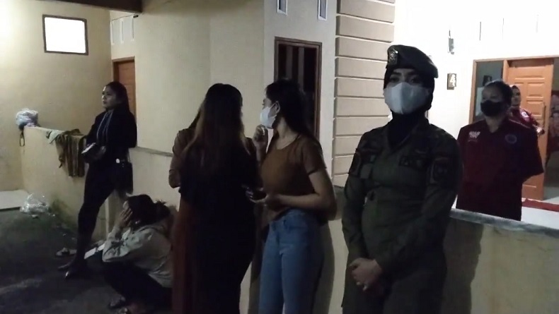Razia Hotel dan Tempat Kos di Binjai, Petugas Dobrak Pintu Kamar
