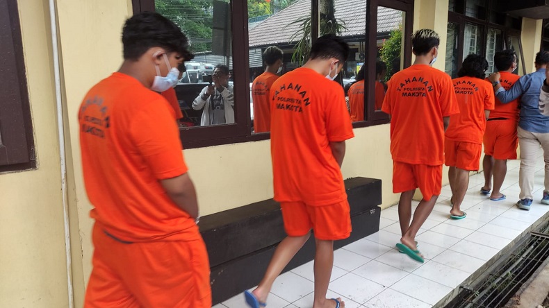 Mediasi Buntu, Proses Hukum 8 Tersangka Perusakan Kantor Arema FC Berlanjut