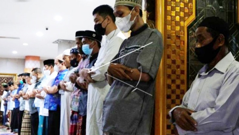 Perbedaan Shalat Tarawih 23 Rakaat dan 11 Rakaat, Mana yang Lebih Utama?