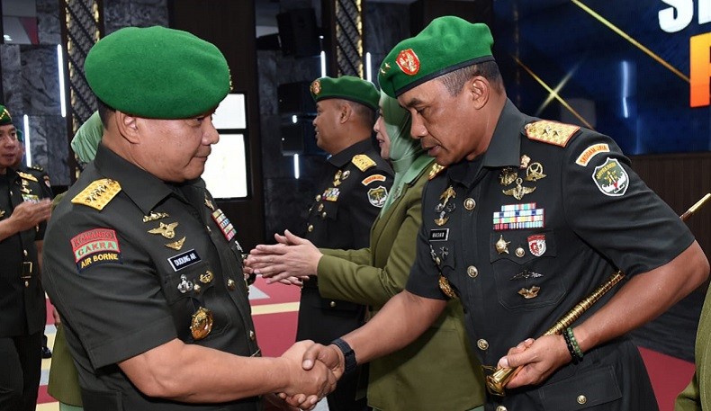 KSAD Jenderal Dudung Pimpin Sertijab Pangdam Jaya Mayjen Hasan, Ini Pesannya