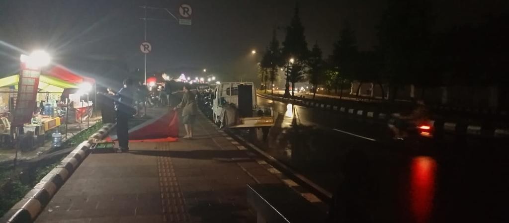 Viral Warga Keluhkan Parkir Liar di Area Luar Stadion Pakansari Bogor, Polisi Turun Tangan