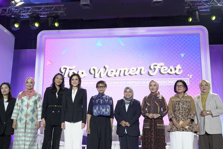 Selamat! Komut Pegadaian Dinobatkan Jadi Perempuan Inspiratif di Sektor Pengembangan UMKM