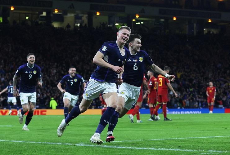 Casemiro Absen 3 Laga Man United, Tenang McTominay Lagi On Fire