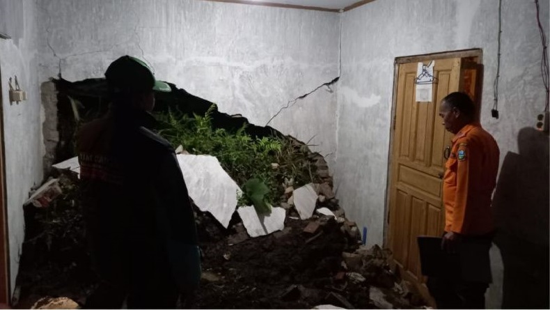 BPBD Garut Sebut Bencana Banjir Terjang 3 Kecamatan, Rumah Warga Rusak