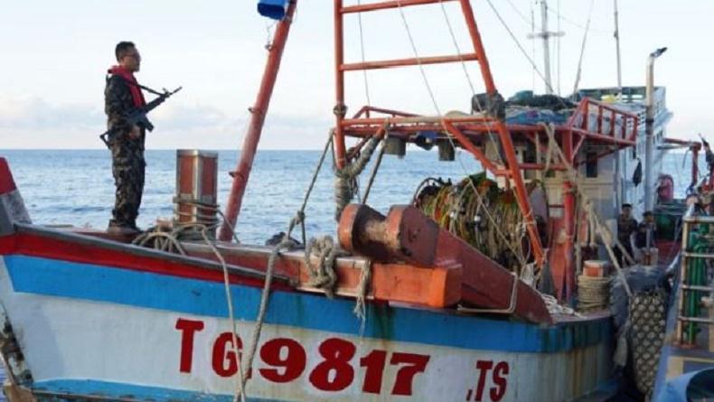 KKP Tangkap Kapal Berbendera Vietnam di Laut Natuna, Bawa Muatan Ikan