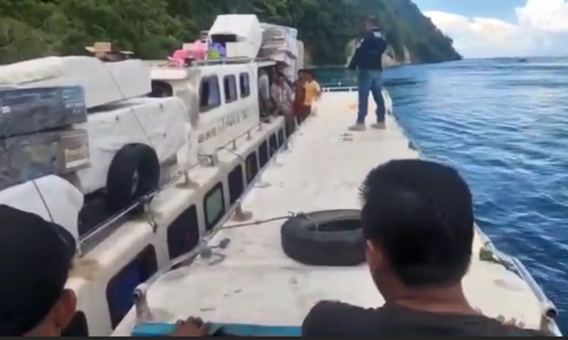 Baling-baling Terlilit Kabel, 7 Penumpang dan 5 Awak KM Pantai Gading Dievakuasi
