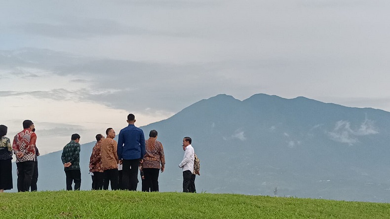 Fasilitas KEK Lido Lengkap, Jokowi Berharap Masyarakat Lebih Senang Berlibur di Dalam Negeri