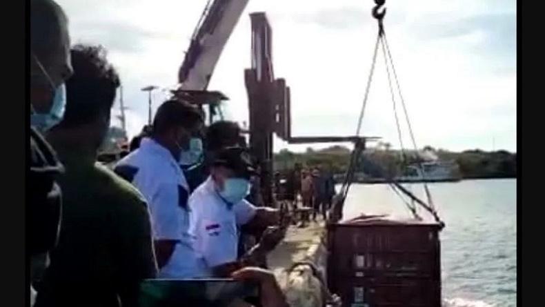 DPRD Maluku Minta Polisi Transparan soal Kasus Peti Kemas Jatuh di Laut, terkait Tambang?