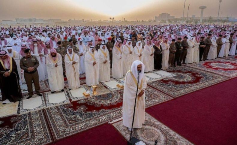 Jadwal Sholat Idul Fitri 2023 Versi Muhammadiyah dan Pemerintah