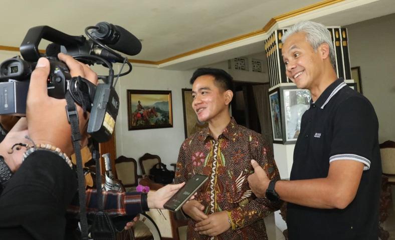 Gibran Mendadak Temui Ganjar di Semarang, Ada Apa?