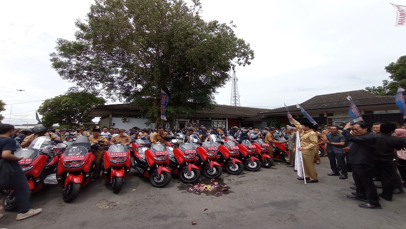 Ratusan Kades di Wonogiri Diberi Motor Dinas N-Max Merah, Sedot Anggaran Rp9,4 M