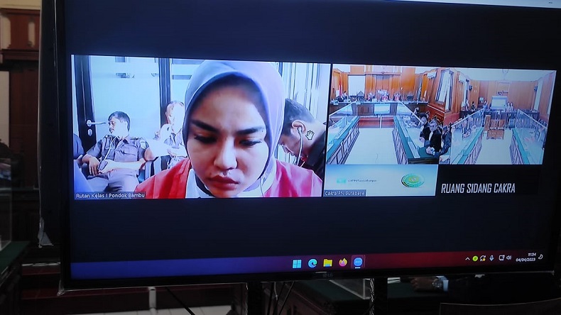 Jual Tas Hermes Palsu Rp1,3 Miliar, Selebgram Medina Zein Divonis 2 Tahun Penjara 