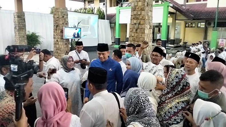 Kunjungan ke Boyolali, AHY Disambut Meriah Ratusan Warga Muhammadiyah