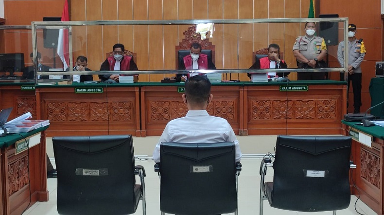 Dituntut 20 Tahun Penjara Kasus Peredaran Narkoba, AKBP Dody Prawiranegara Bacakan Pleidoi Hari Ini