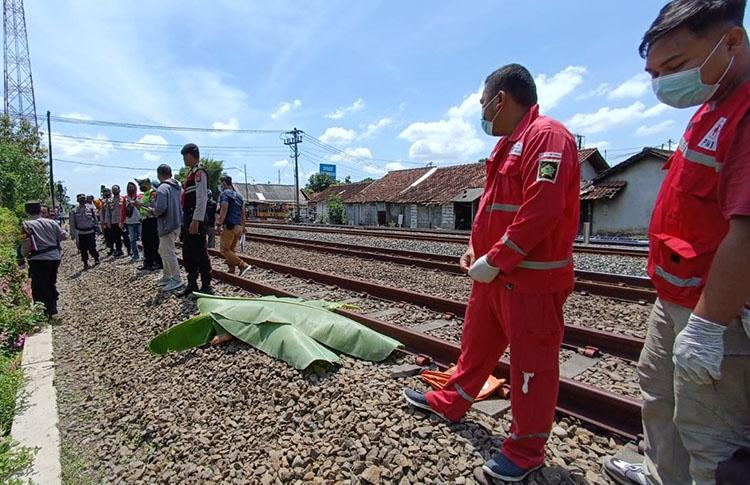 Tragis, Nenek di Kulonprogo Tewas Tertabrak Kereta Bandara YIA