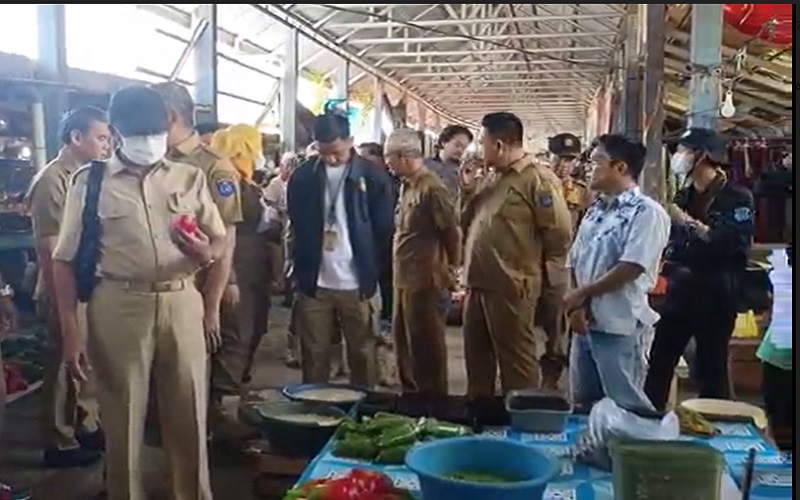  Tim Gabungan Temukan Makanan Mengandung Bahan Kimia di Pasar Kayu Agung 