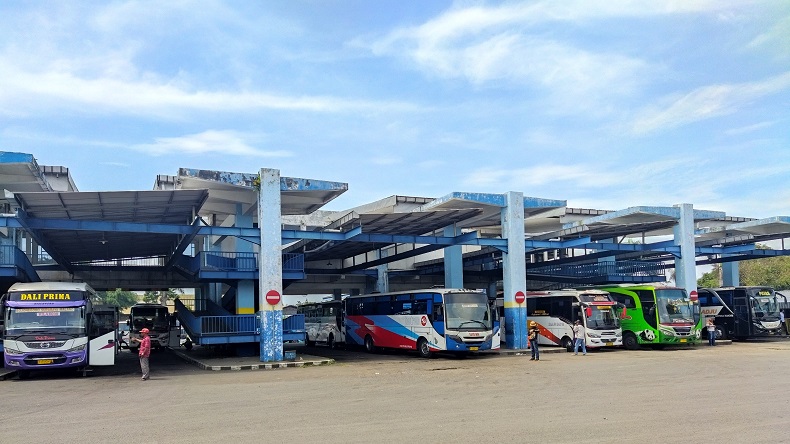 Dirjen Kemenhub Cek Kesiapan Arus Mudik di Terminal Arjosari Malang, 120 Bus Laik Jalan
